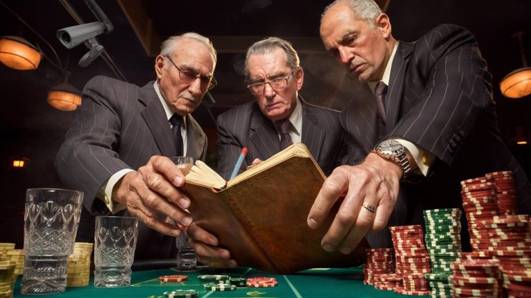 lucky players outsmart casinos