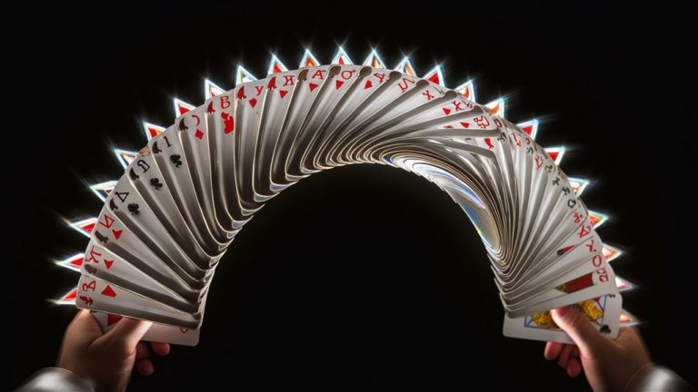 light strobes through card play